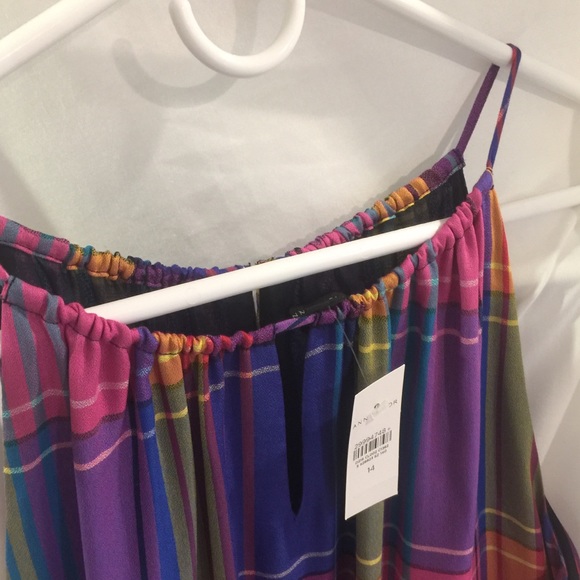 NEW/NEVER WORN Ann Taylor Maxi Dress - Picture 7 of 8